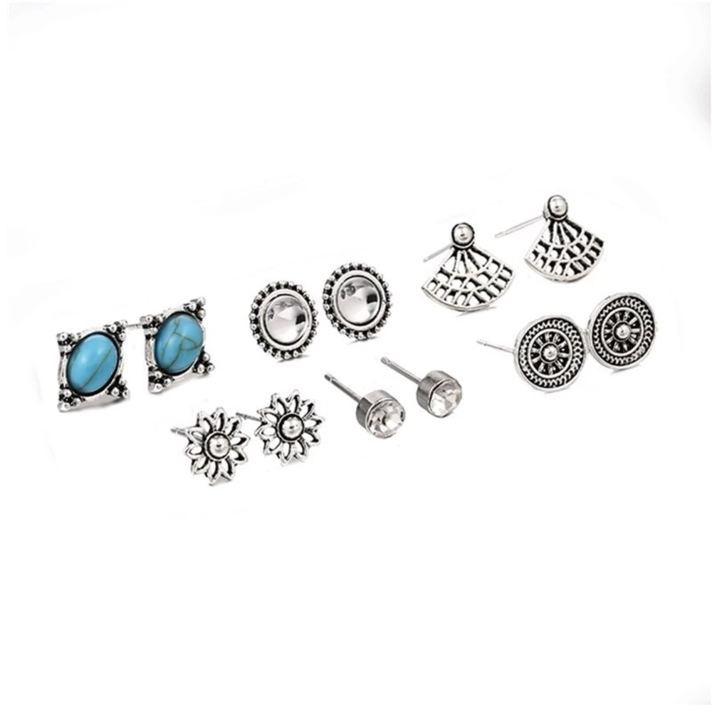 6 pairs of earrings